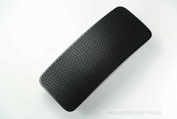 帶立架的jamo a200