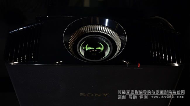 索尼4K投影機
