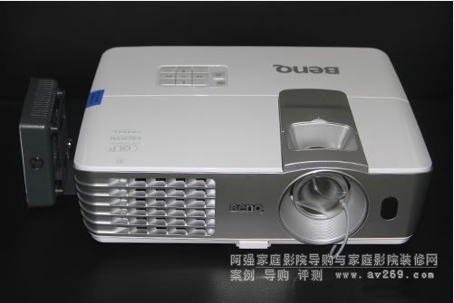 明基W1075投影機