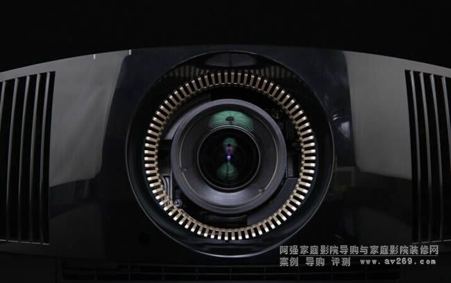 索尼VW528投影機(jī)