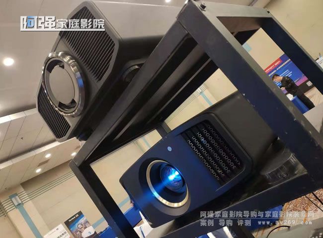 JVC旗艦“宙斯”Z1C 原生4K新品N6BC動態(tài)演示