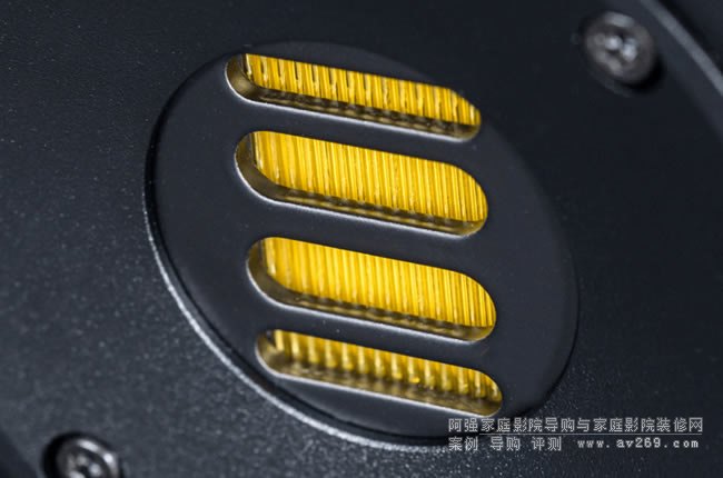 德國ELAC音響的招牌菜當(dāng)然就是JET氣動式高音單體